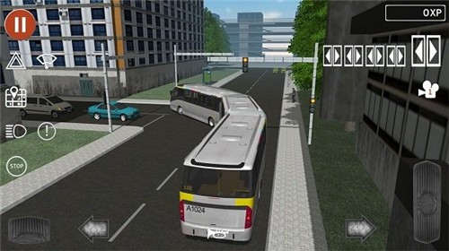 模擬公交駕駛員