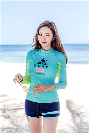 四虎影库高清版(2)