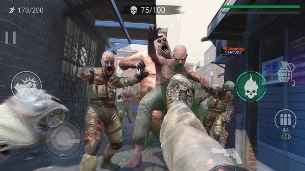 Zombeast: Zombie Shooter图3