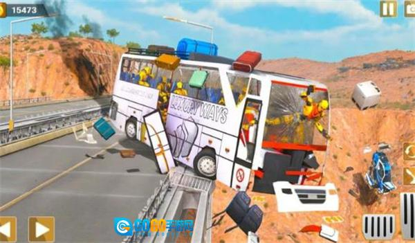 3D高速公路巴士碰撞模拟器双人闯关图2