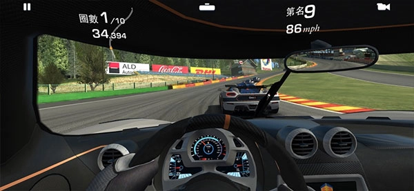 真实赛车3中文版图4